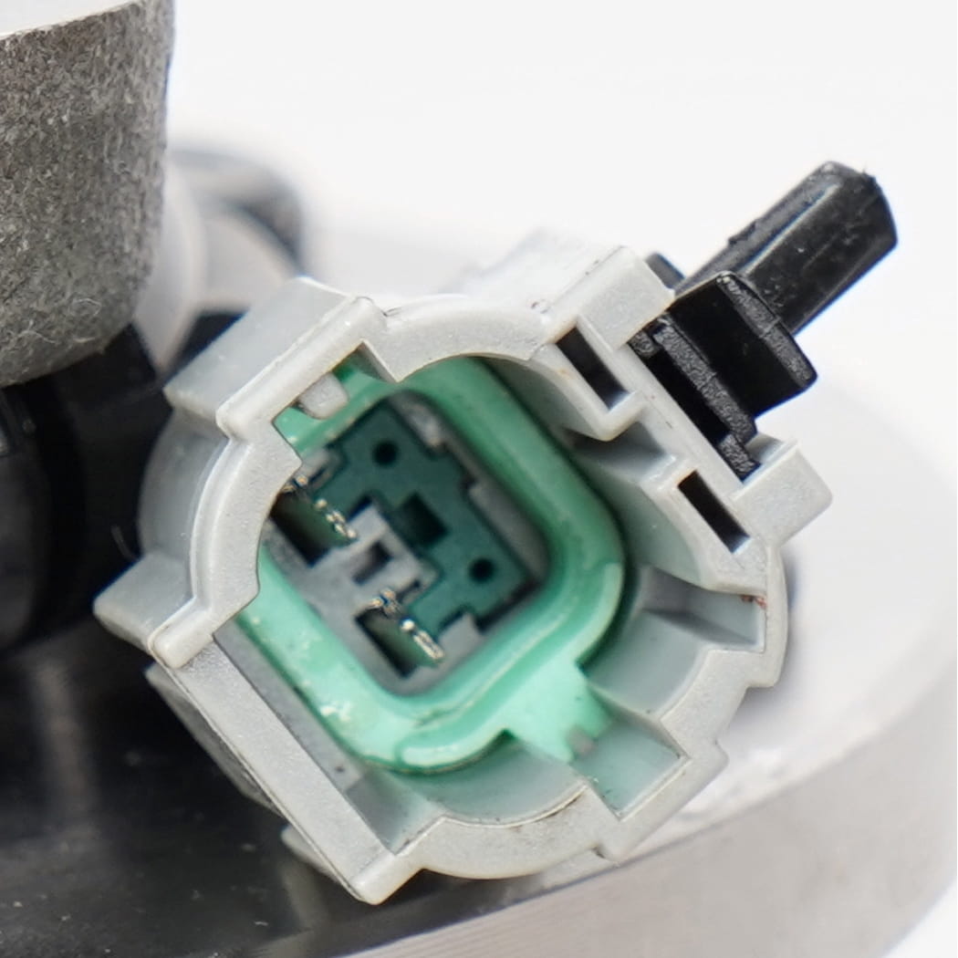 Hanhub 515125 Nábor pro přední kolo a sestava ložiska kompatibilní s QX56 Armada Titan nahrazuje BR930829 SP500703 40202-ZR00B 40202-ZR40A 40202-ZR40B 6-LUG